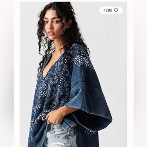 FREE PEOPLE poncho